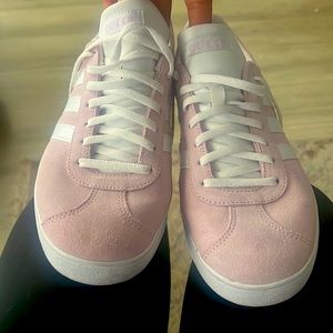 Adidas pink and white 😻